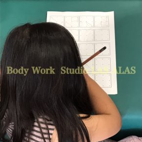 親子で楽しみながら学ぶ~ビジョントレーニング『トラの穴』夏休み特別講座の様子 親子で楽しみながら学ぶ~ビジョントレーニング『トラの穴』夏休み特別講座の様子